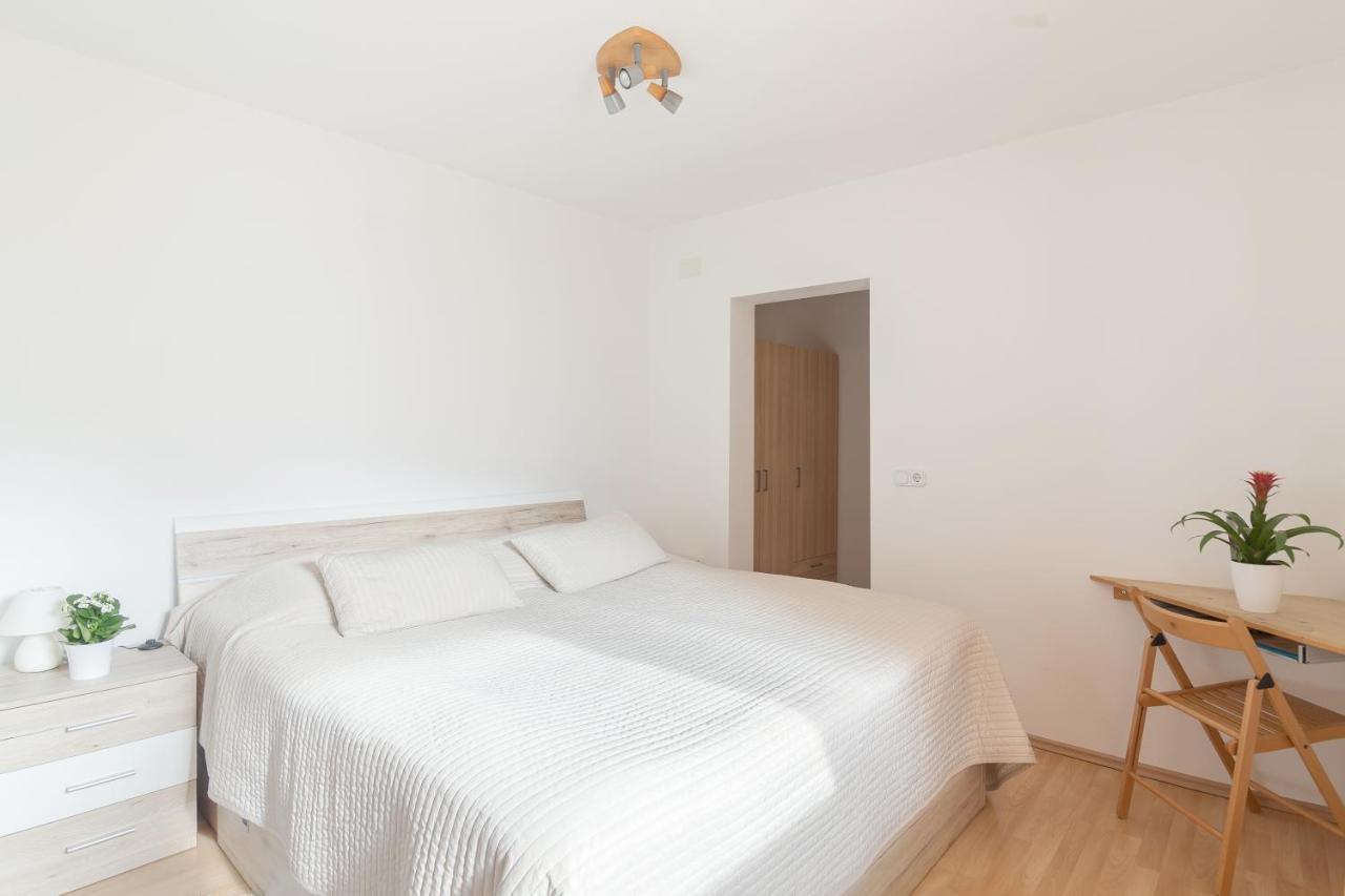 Apartments Valant Блед Екстериор снимка